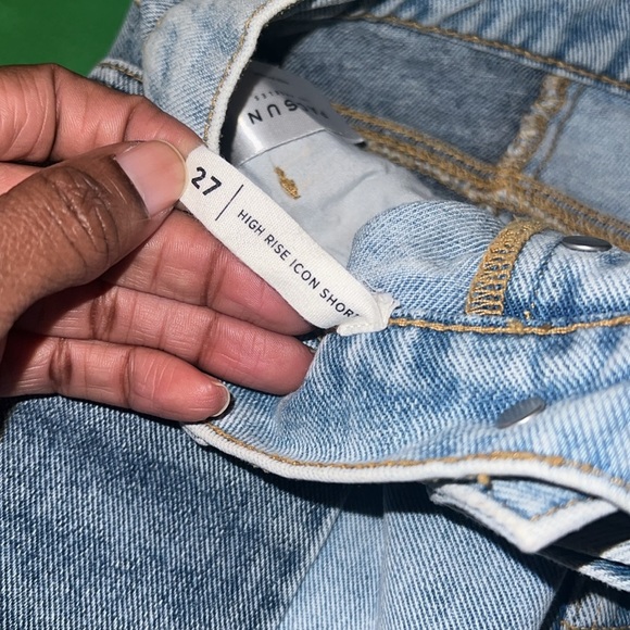 PacSun High Rise Icon Blue Jean Shorts with Two-Tone Design size 27 - Picture 9 of 10